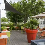 Hotel Mercure Montmartre Sacré Coeur 4*