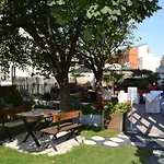 Mercure Montmartre Sacré Coeur Hotel 4*