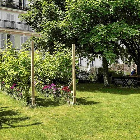 Mercure Montmartre Sacre Coeur