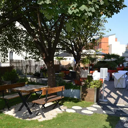 Mercure Montmartre Sacre Coeur 4*