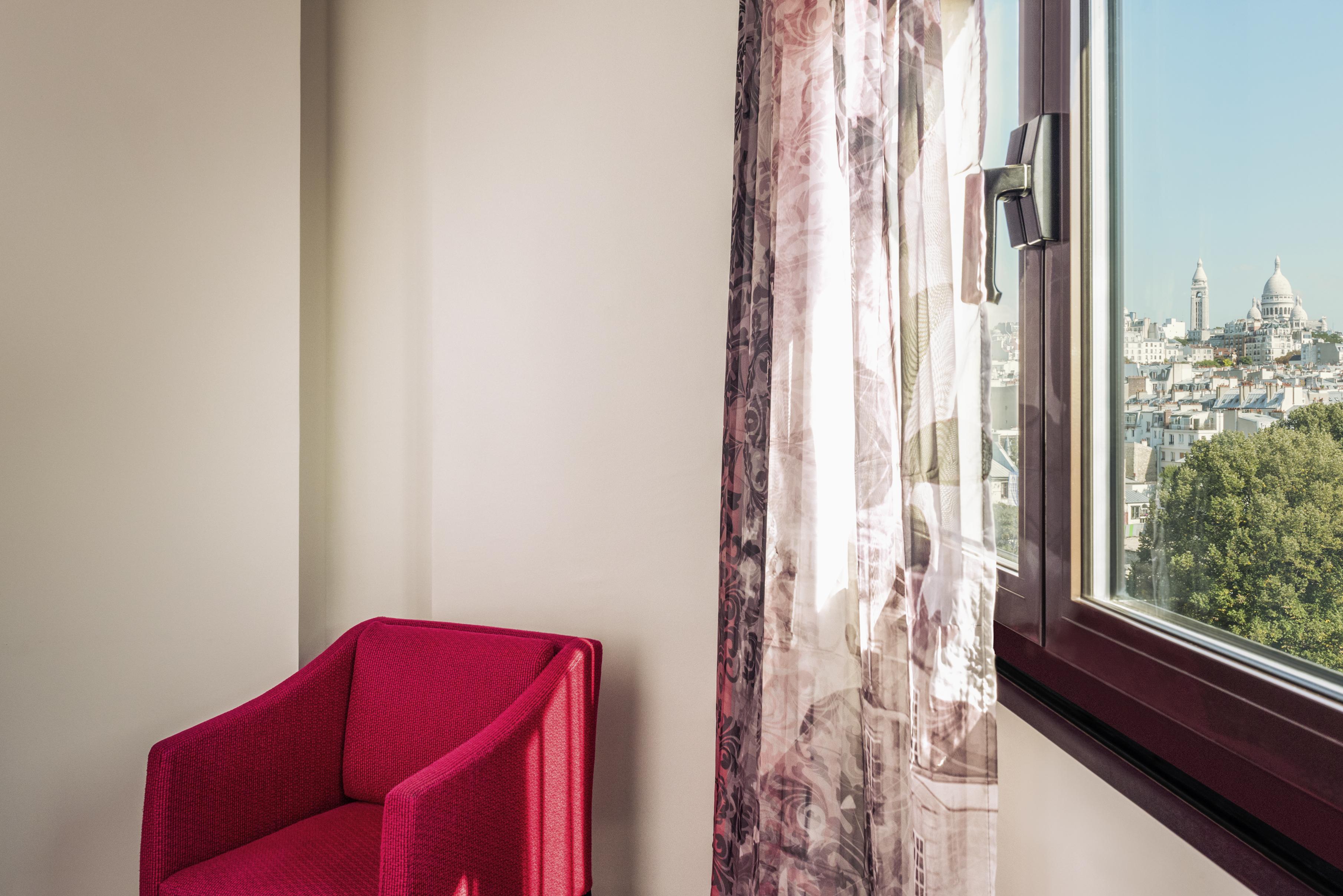 Mercure Montmartre Sacré Coeur Hotel 4*