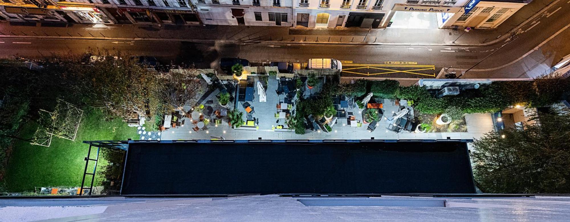 Hotel Mercure Montmartre Sacre Coeur 4*