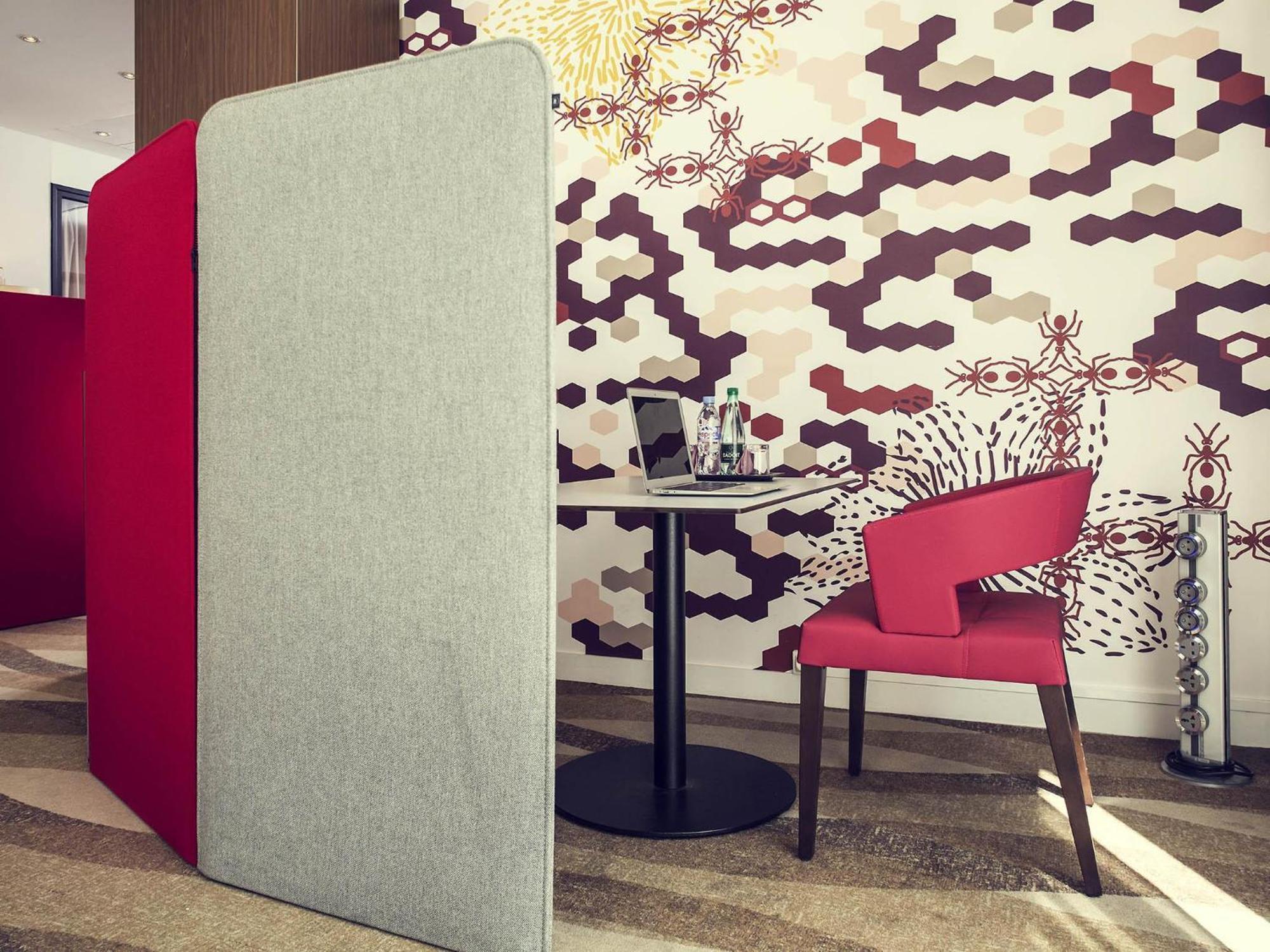 Hotel Mercure Montmartre Sacre Coeur