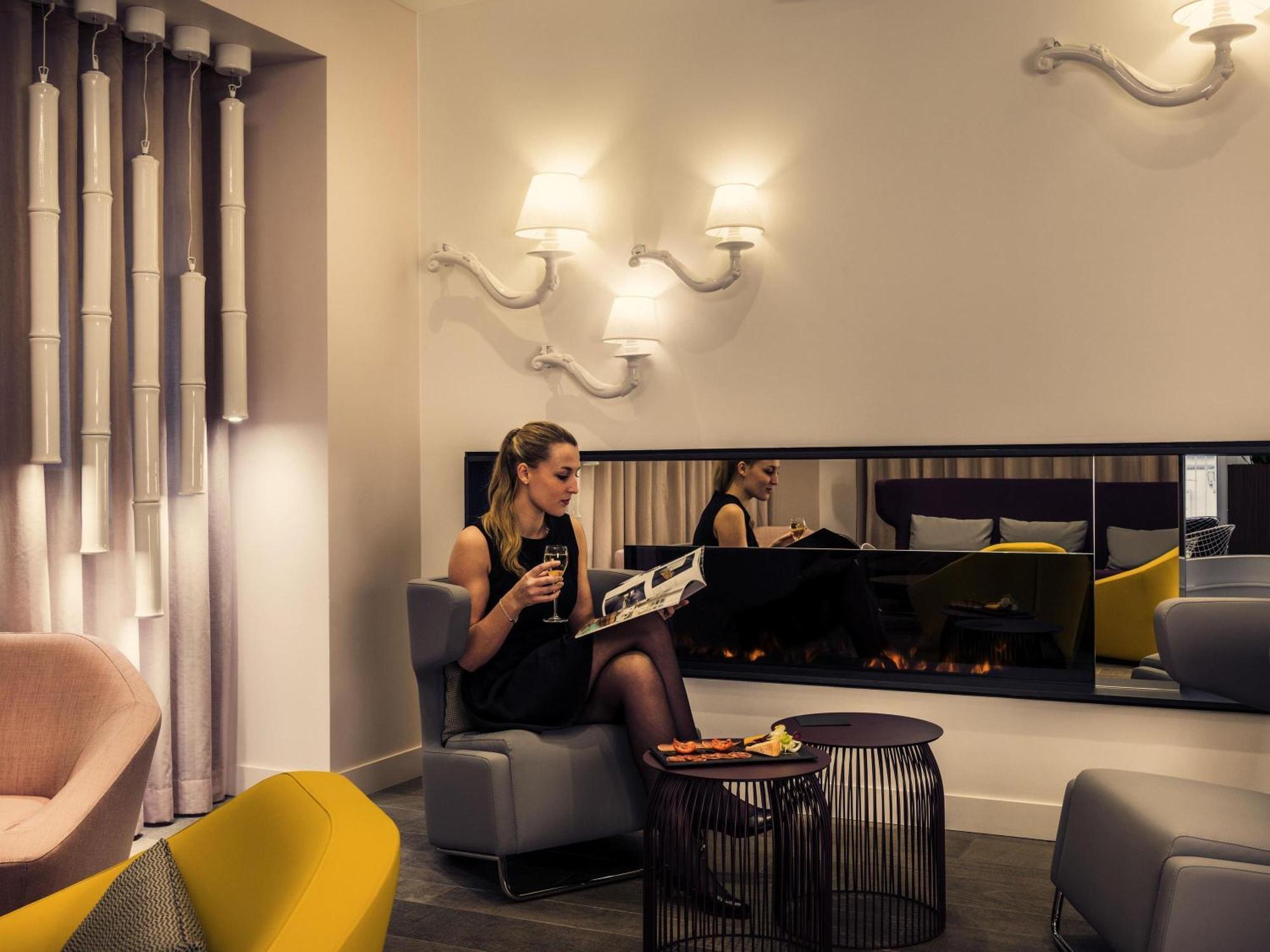 Mercure Montmartre Sacré Coeur Hotel