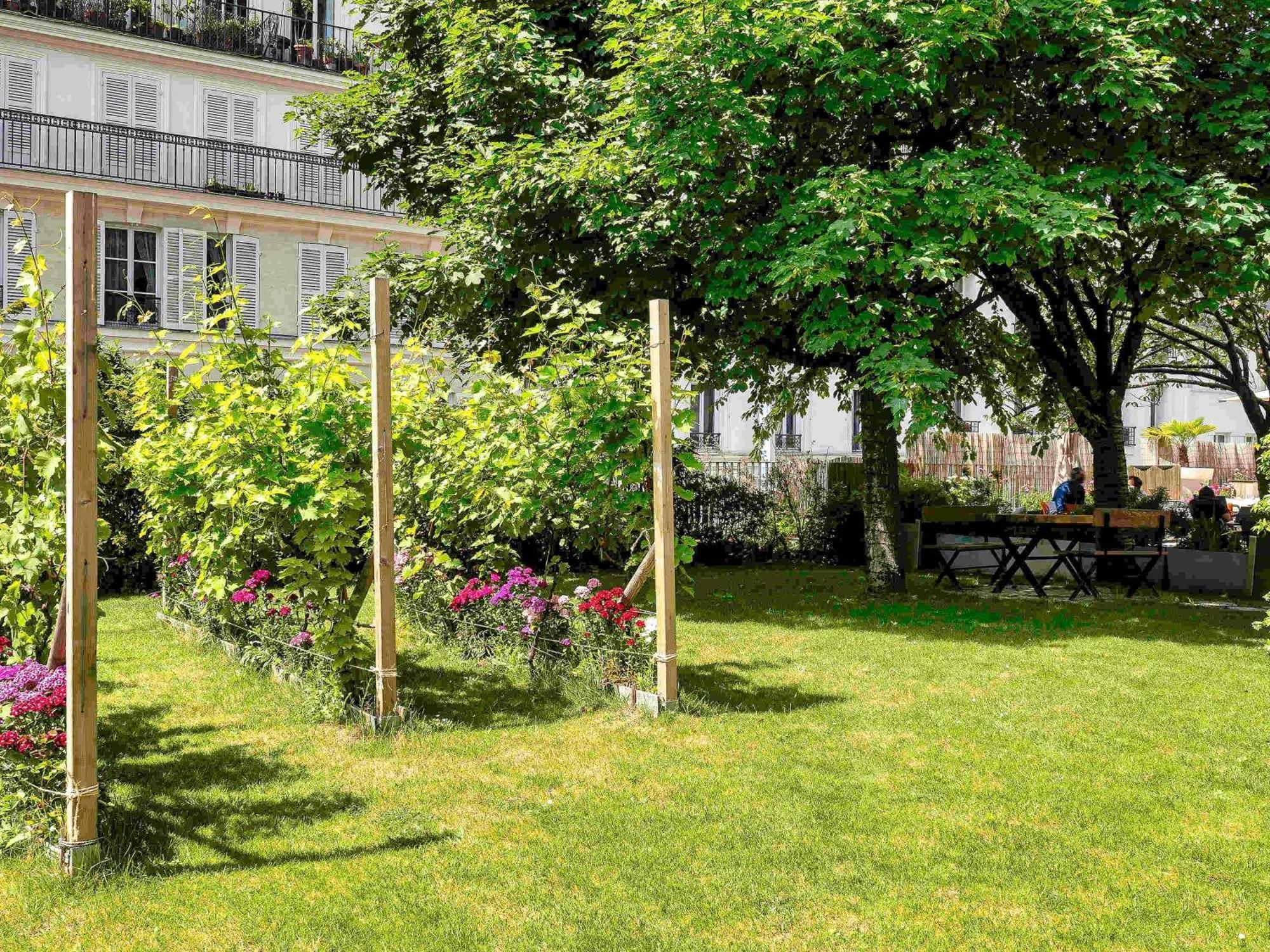 Mercure Montmartre Sacré Coeur 4*