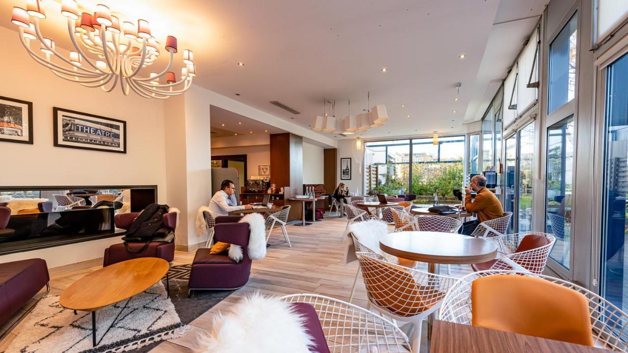 Hotel Mercure Montmartre Sacré Coeur Parigi